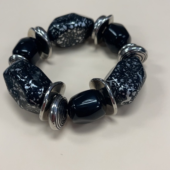 💍 Two rings & a bracelet 💍 - Picture 2 of 4